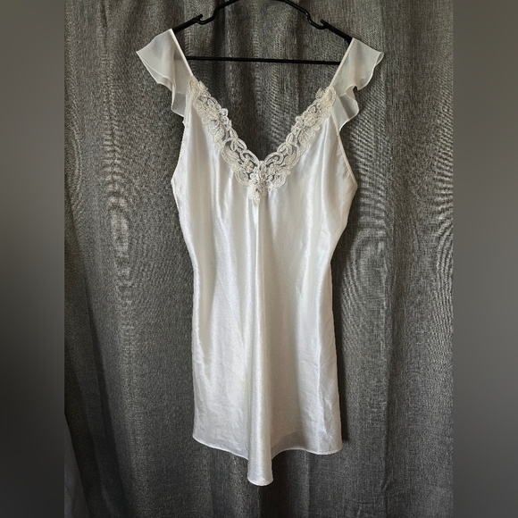 Alexandra Nicole Vintage 80s Satin Slip White Size L Beaded - Picture 1 of 5